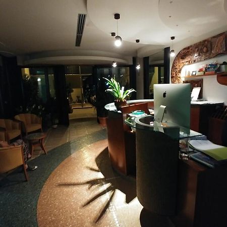 La Perla B&B Hotel Roseto Degli Abruzzi Exteriör bild